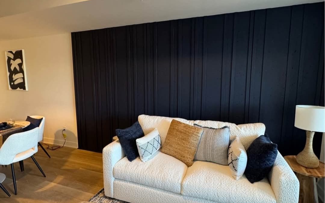 1655 Carling Ave – 2 Beds 1 Bath