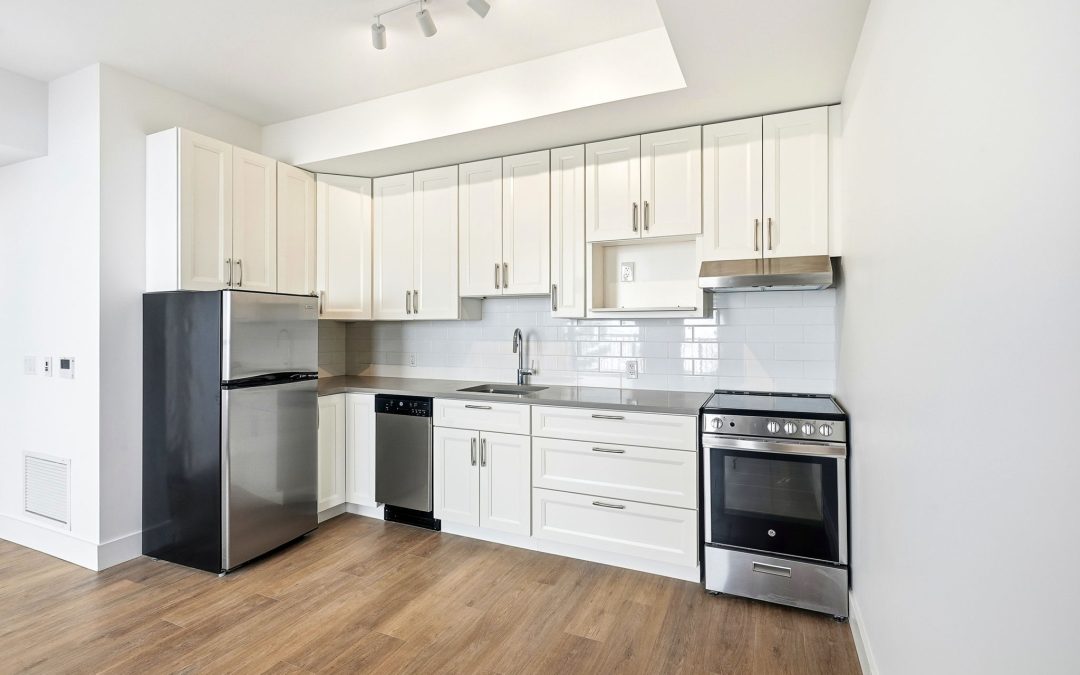 841 Grenon – 1 bed + den